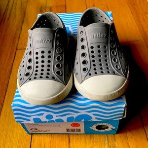 Native Jefferson Pidgeon Grey/ White C5